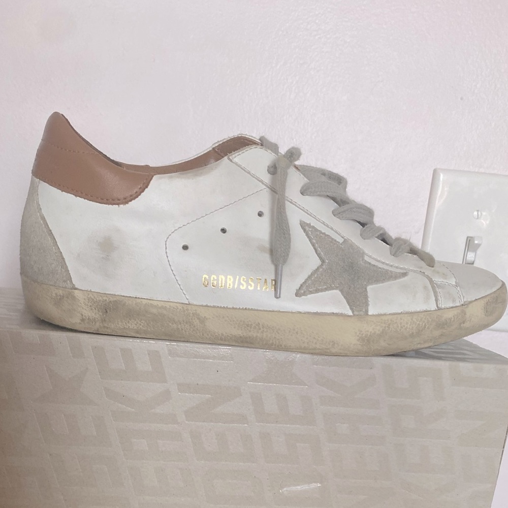 Golden Goose-Style White Leather Sneakers with Gray Star and Tan Heel